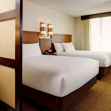 Hyatt Place Salt Lake City Downtown / The Gateway Екстериор снимка