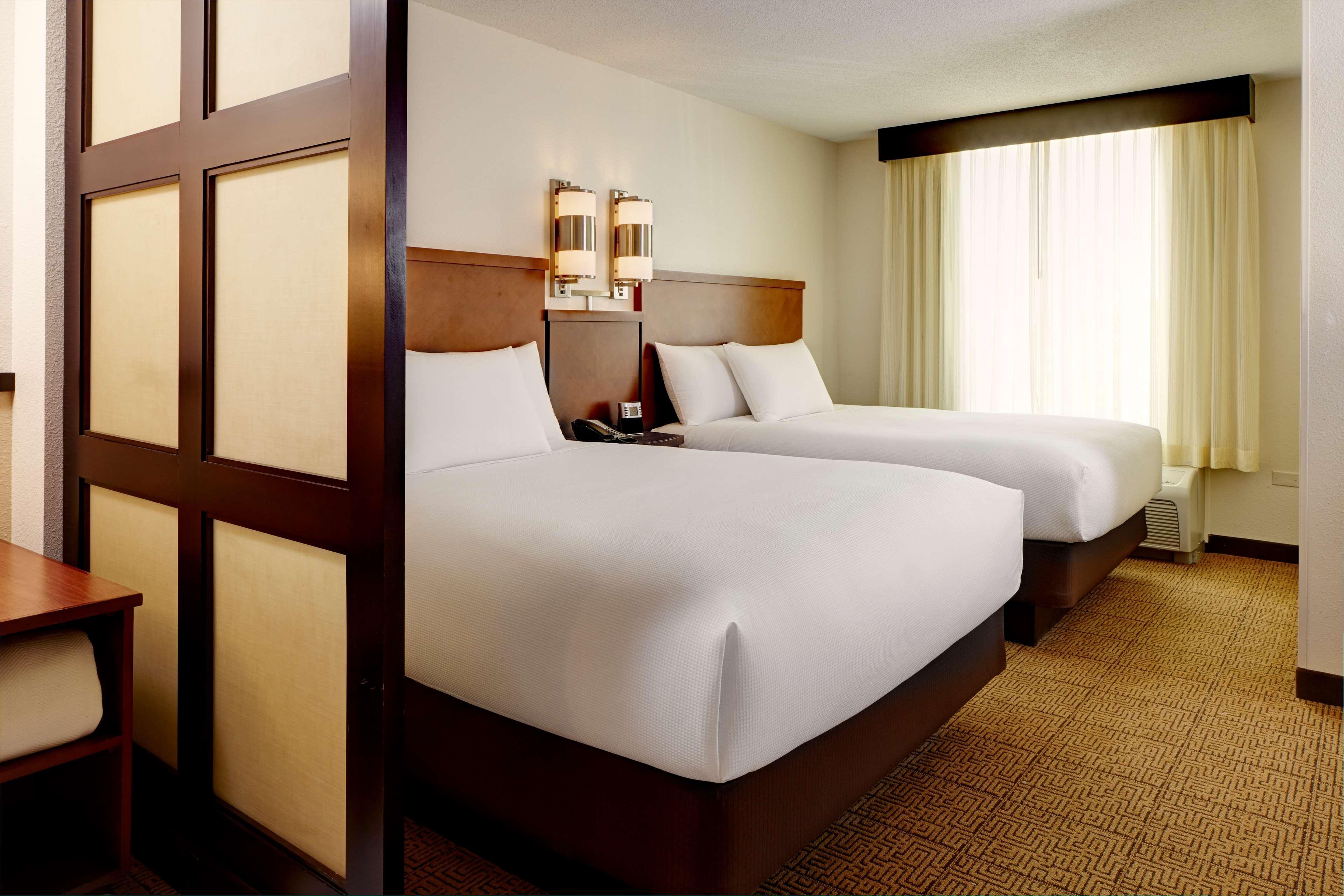 Hyatt Place Salt Lake City Downtown / The Gateway Екстериор снимка